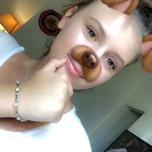 Meet your Posher, Alina